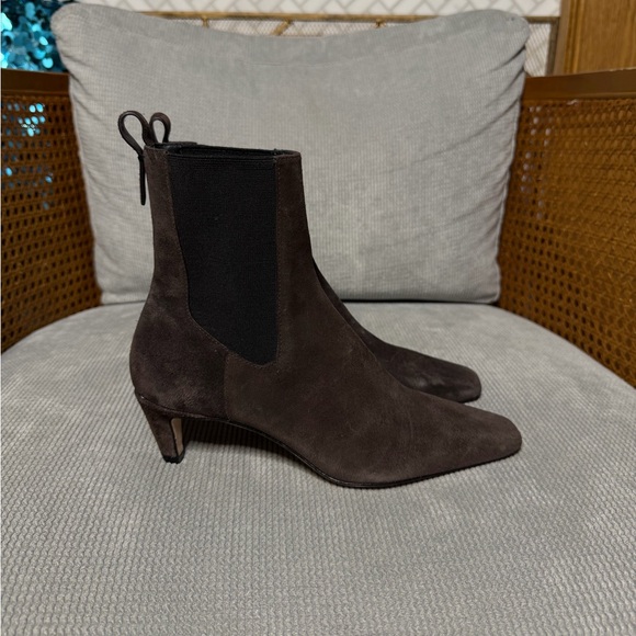 REFORMATION Roberta Ankle Boot in Boss Suede - Picture 5 of 11